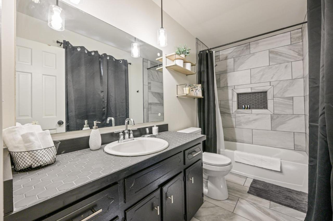 Enjoy This Roomy Cabin Style 5Br With A Pool Table Marietta Exterior foto